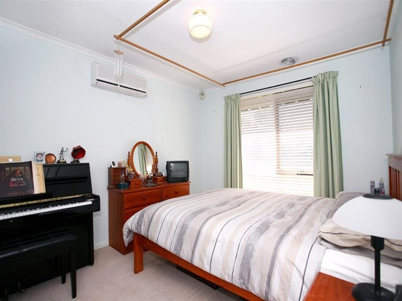 6 Parkside Boulevard, Carrum VIC 3197