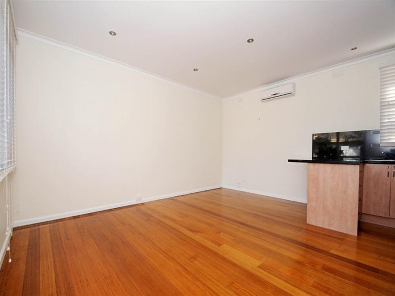 2/27 Herbert Street, Parkdale VIC 3195