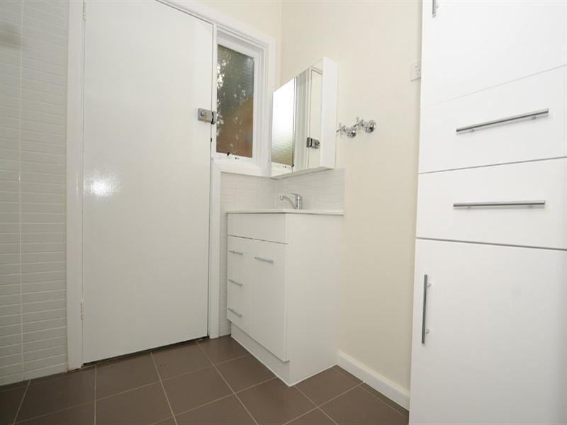 2/27 Herbert Street, Parkdale VIC 3195