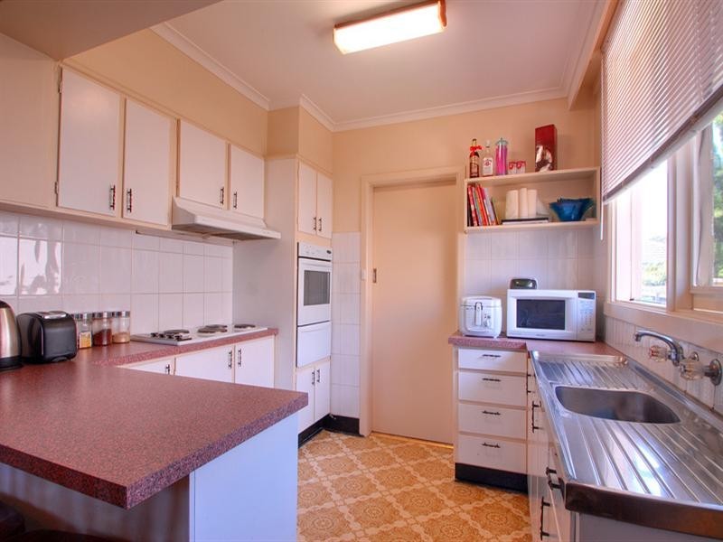 2 Emanuel Drive, Seaford VIC 3198