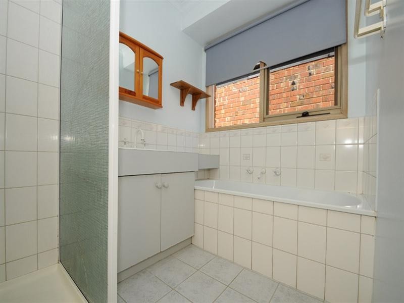 10 Llewellyn Avenue, Aspendale Gardens VIC 3195