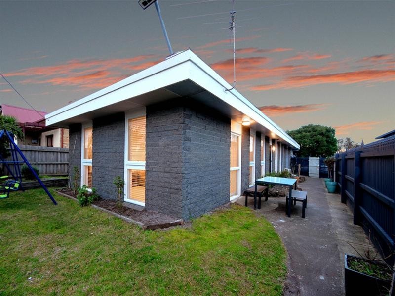 1/205 Station Street, Edithvale VIC 3196