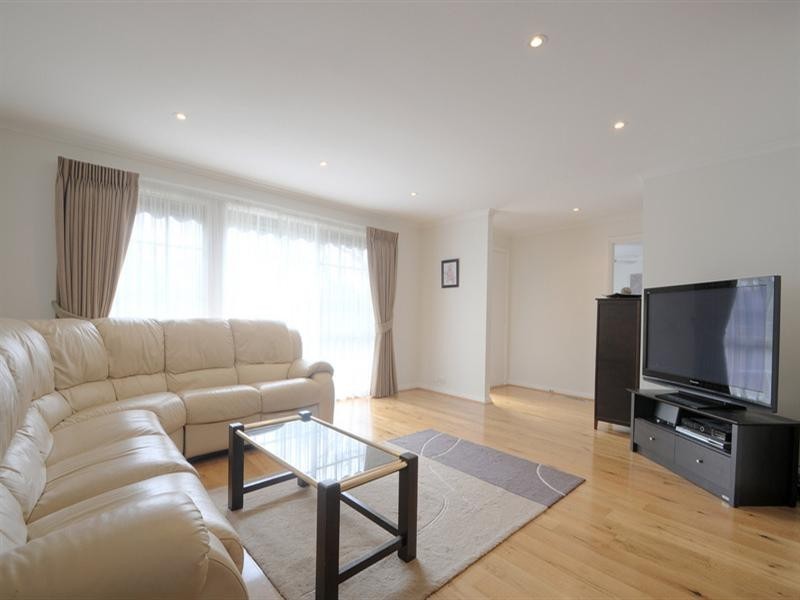 2/32 Albenca Street, Mentone VIC 3194