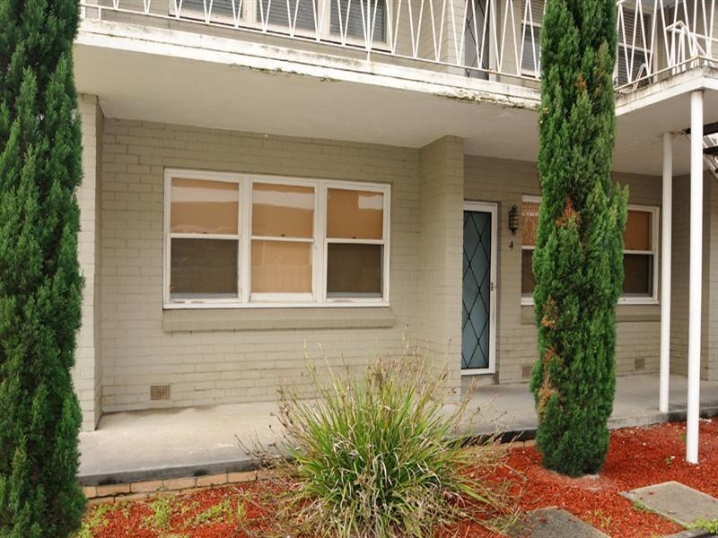 4/42 Princess Highway, Dandenong VIC 3175