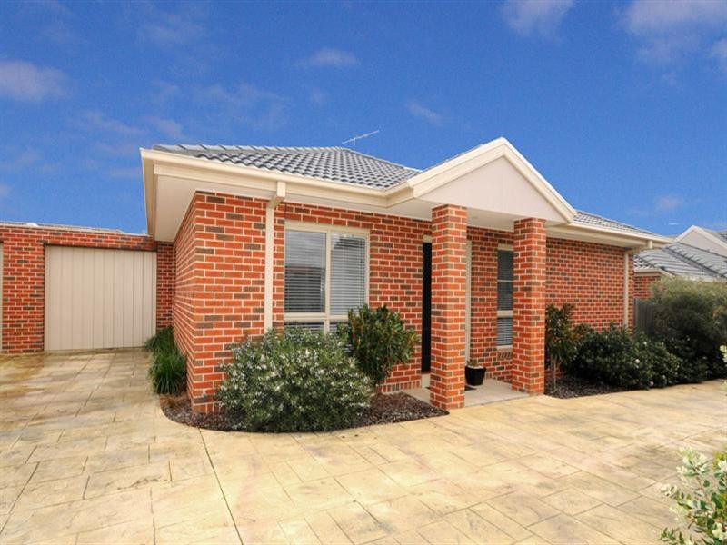 3/18 Crown Avenue, Mordialloc VIC 3195