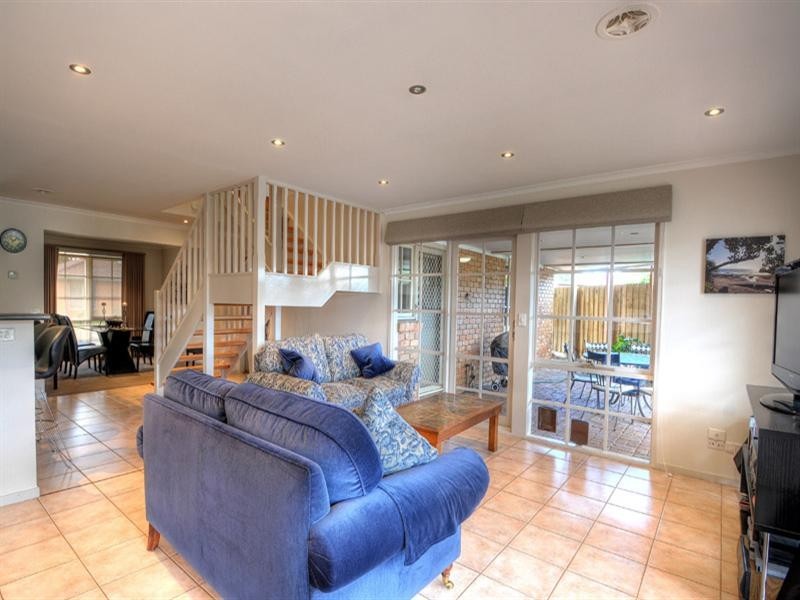 56 Milroy Crescent, Seaford VIC 3198