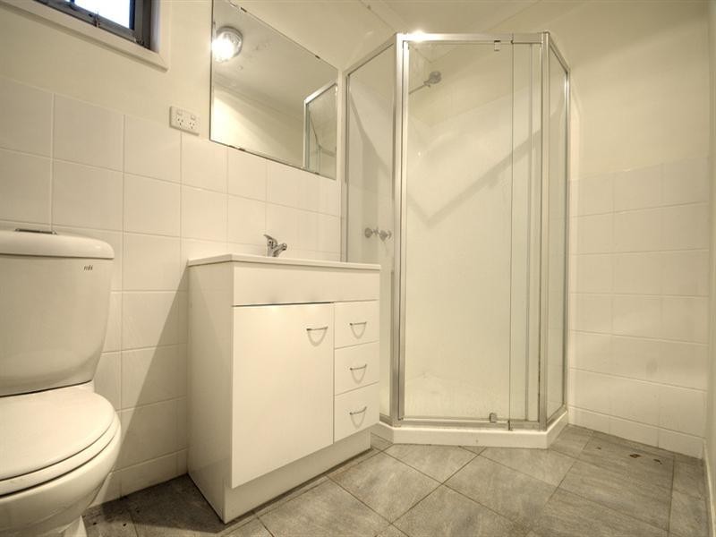 2/78 Warren Road, Mordialloc VIC 3195