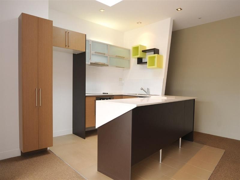 13/250 Charman Road, Cheltenham VIC 3192