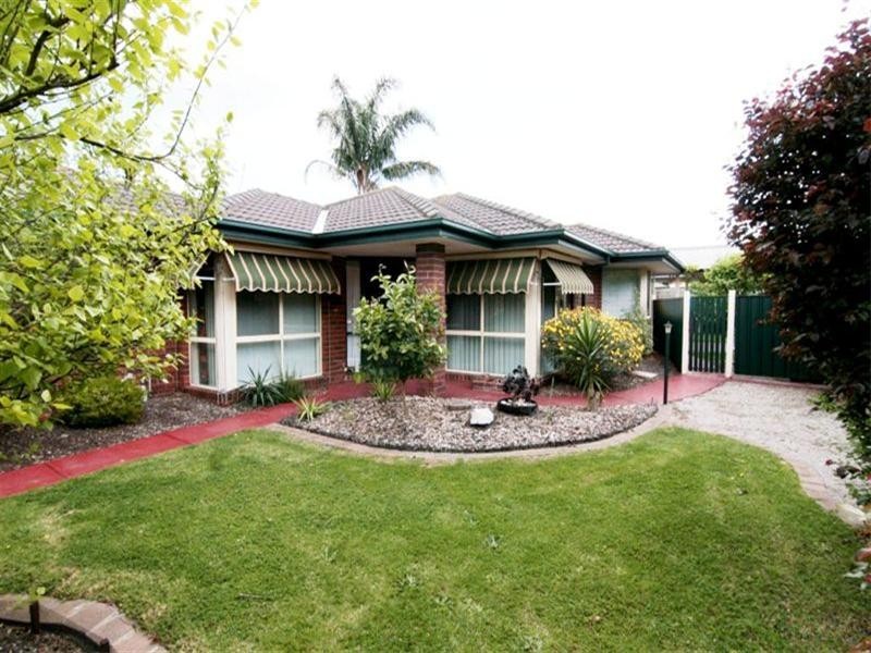 2 Keaton Way, Aspendale Gardens VIC 3195