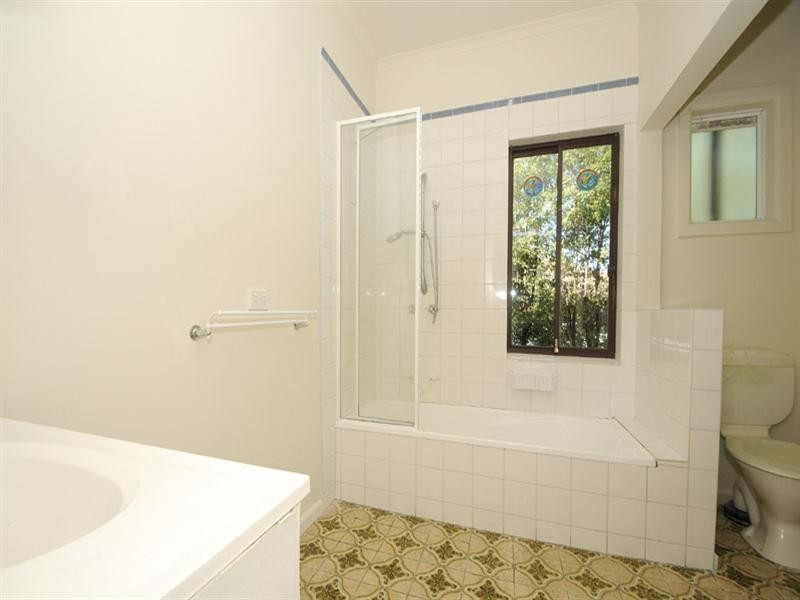 33 Bradshaw Street, Mordialloc VIC 3195