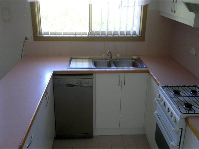 2/4 Helmich Court, Aspendale Gardens VIC 3195