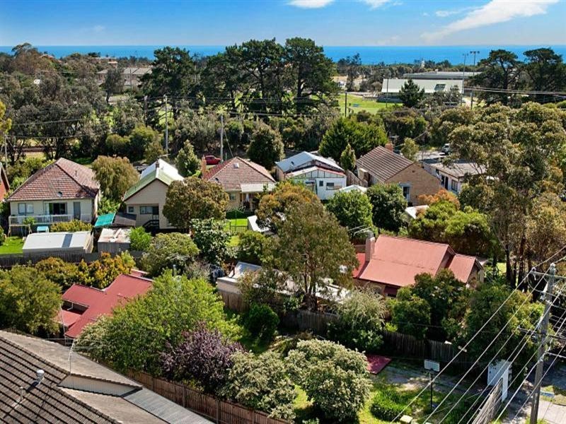 4 Johnstone Street, Seaford VIC 3198