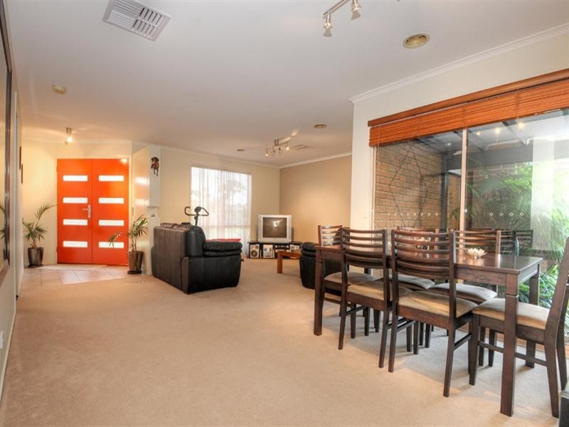 62 Nurten Parade, Aspendale Gardens VIC 3195