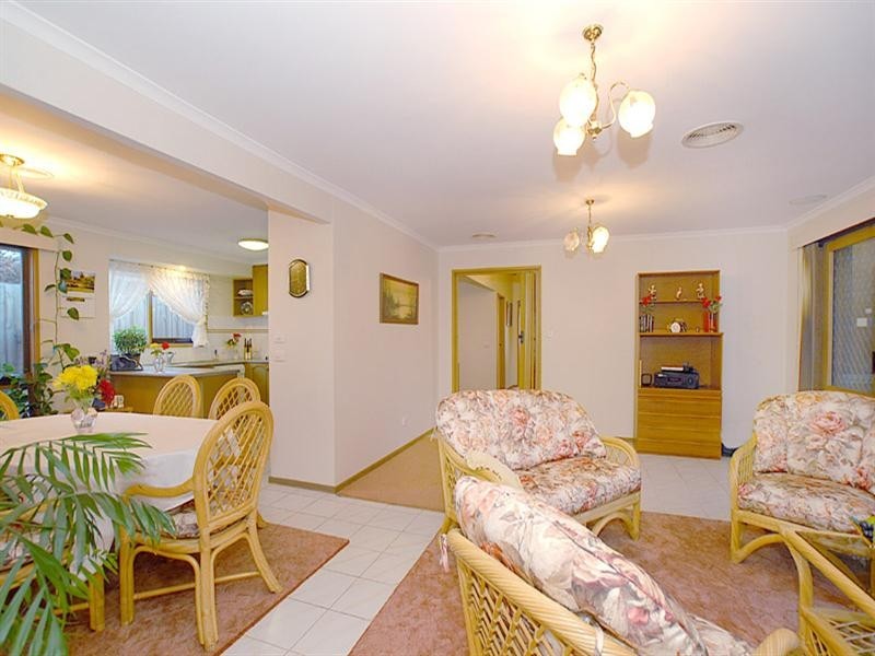 11 Trawalla Street, Aspendale Gardens VIC 3195