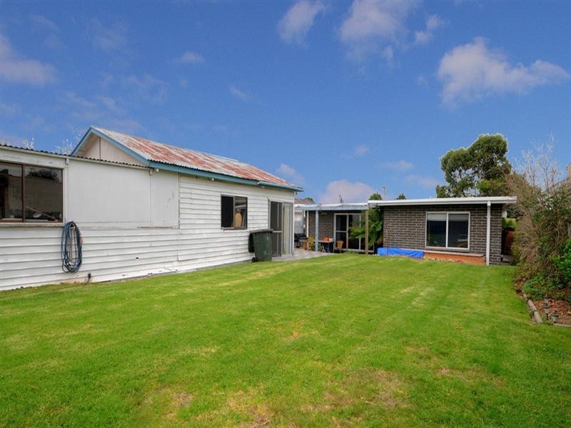 3 Hooker Avenue, Springvale VIC 3171