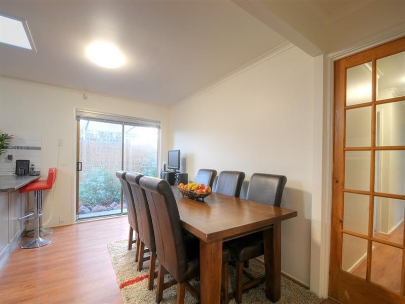 8 Milroy Street, Seaford VIC 3198