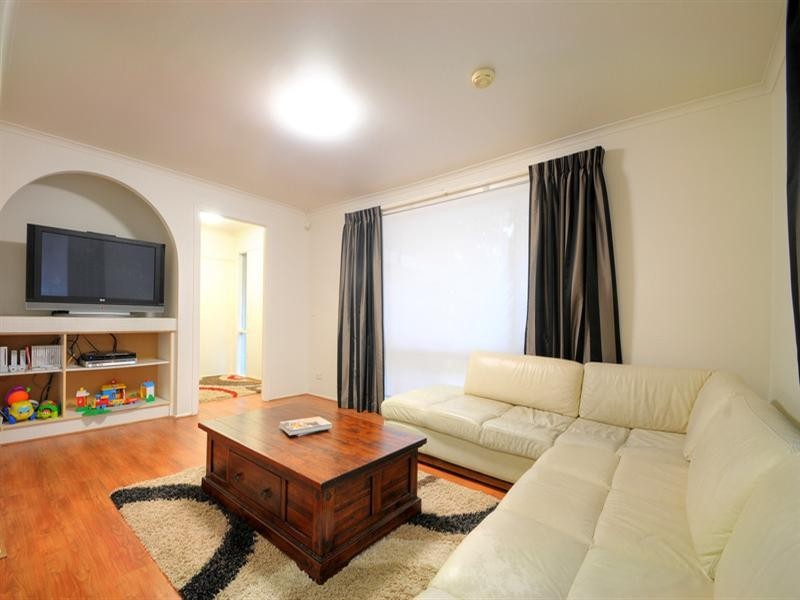 8 Milroy Street, Seaford VIC 3198