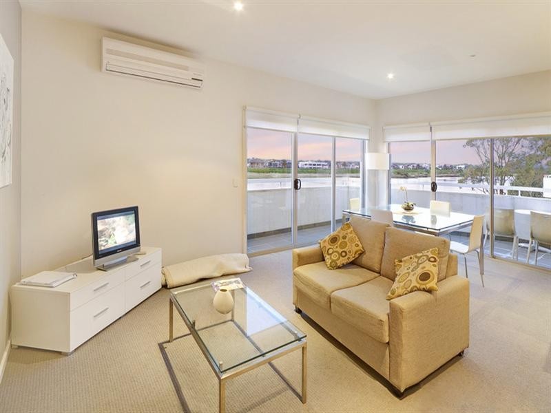 49/60-68 Gladesville Boulevard, Patterson Lakes VIC 3197