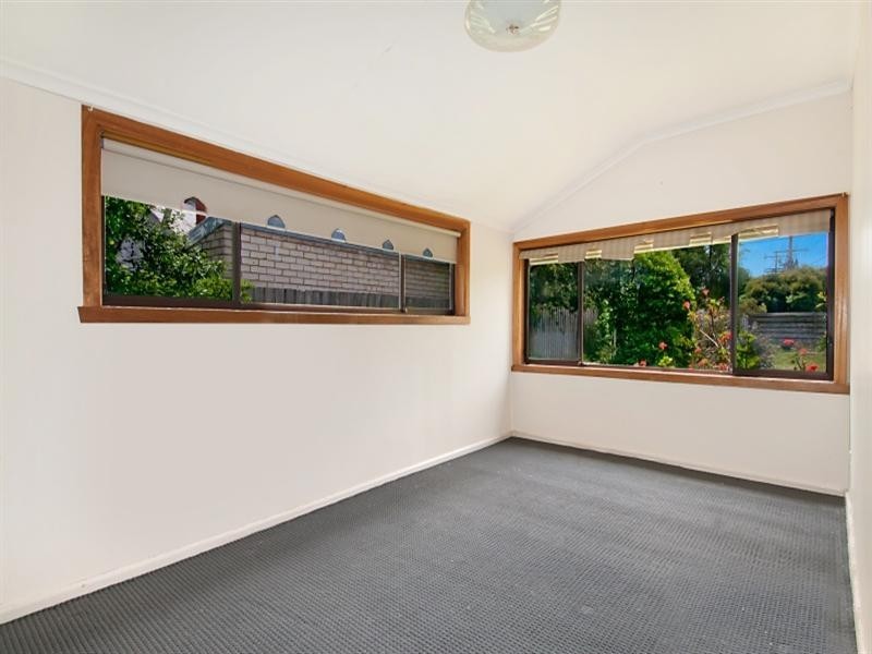 4 Johnstone Street, Seaford VIC 3198