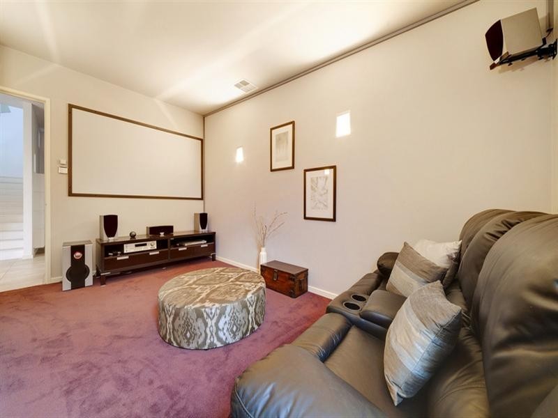 1/28 Nepean Highway, Aspendale VIC 3195