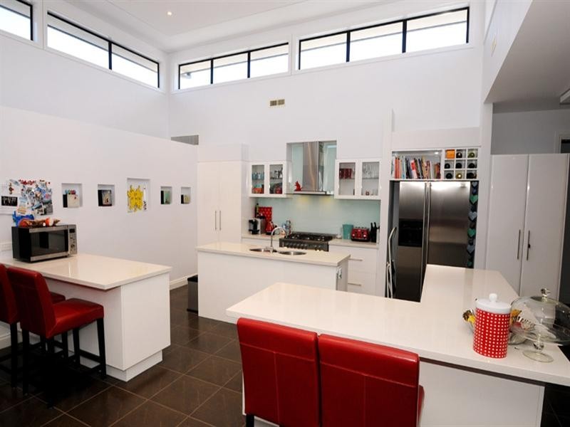 3 Island Point Avenue, Waterways VIC 3195