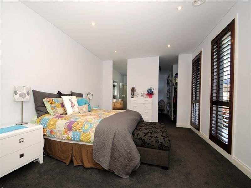 3 Island Point Avenue, Waterways VIC 3195