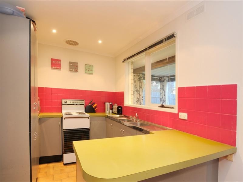 23 Village Crescent, Chelsea VIC 3196