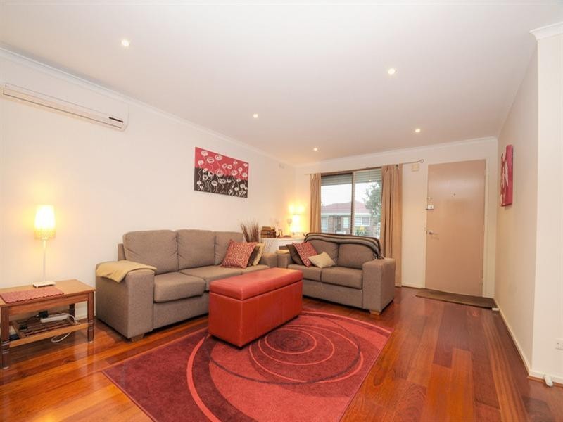 23 Village Crescent, Chelsea VIC 3196