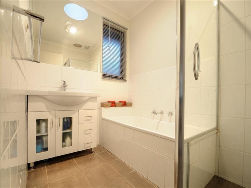 23 Village Crescent, Chelsea VIC 3196