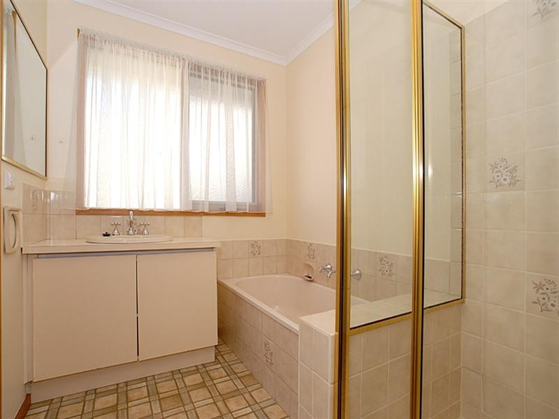 20 Tatyoon Close, Aspendale Gardens VIC 3195