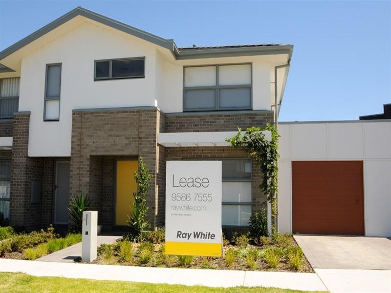 11 Jubilee Boulevard, Waterways VIC 3195