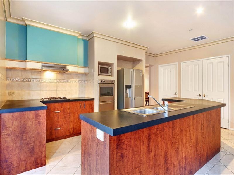 23 Pacific Drive, Aspendale Gardens VIC 3195