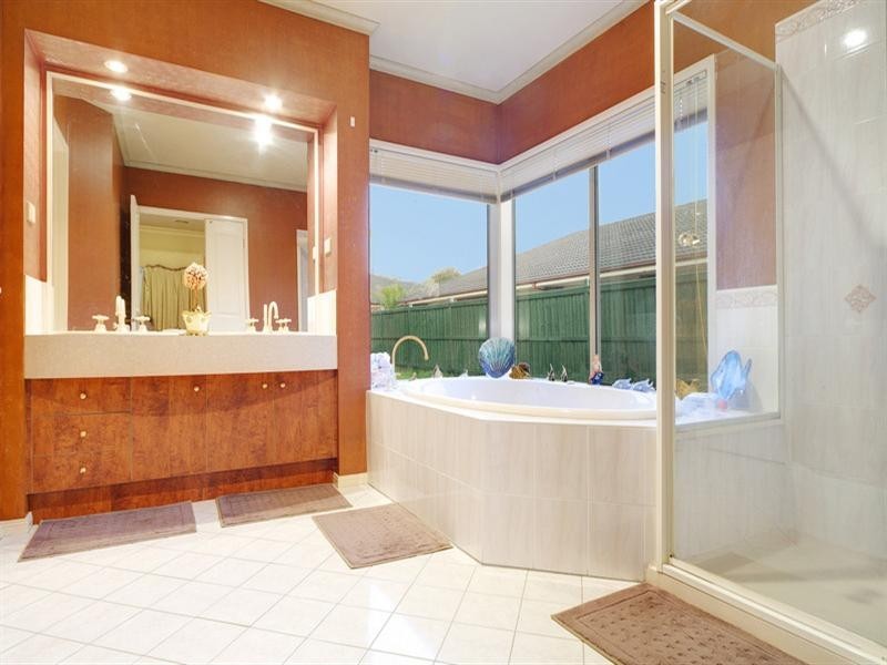 23 Pacific Drive, Aspendale Gardens VIC 3195