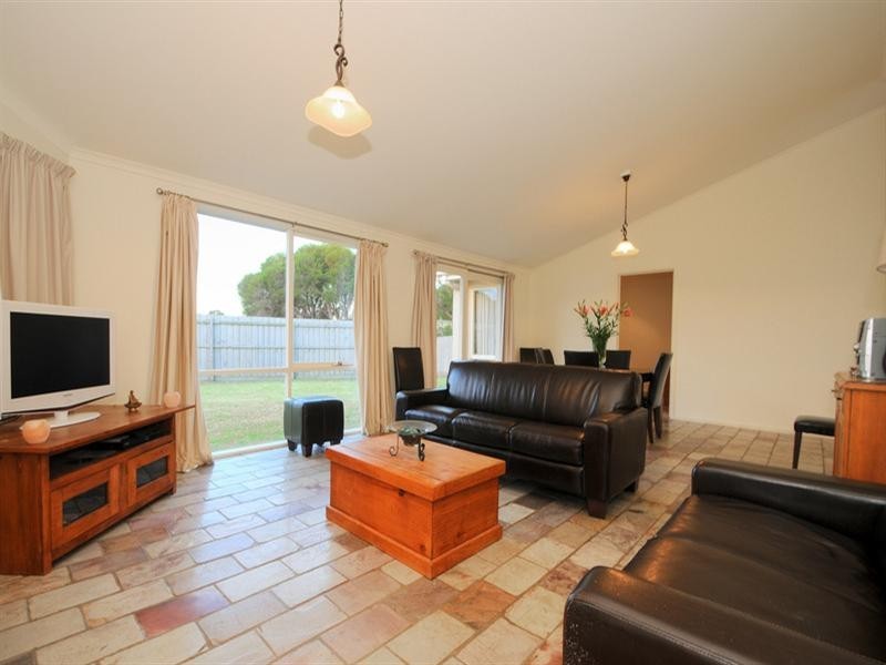 10 Ghiran Close, Aspendale Gardens VIC 3195