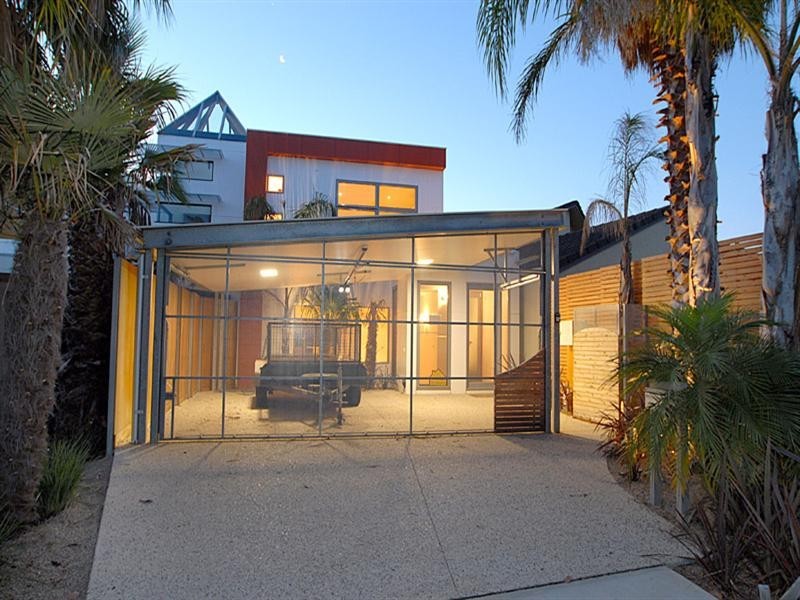 15B Seafarer Court, Patterson Lakes VIC 3197