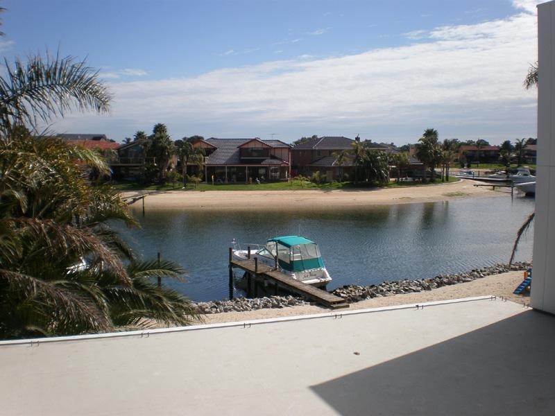 15B Seafarer Court, Patterson Lakes VIC 3197