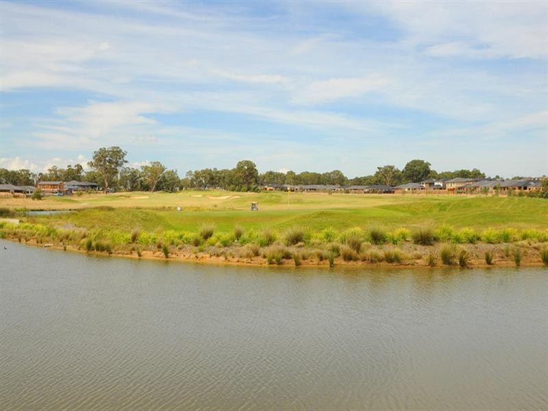 47 Sandarra Boulevard, Sandhurst VIC 3977