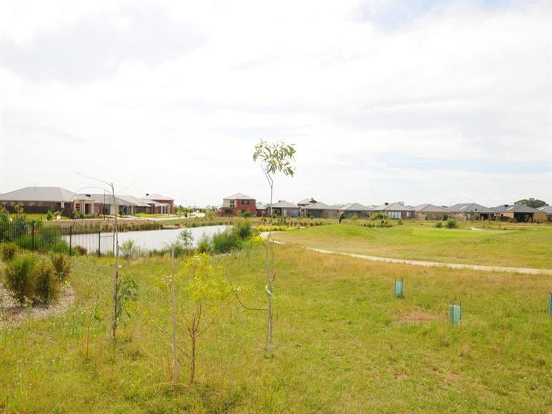 47 Sandarra Boulevard, Sandhurst VIC 3977