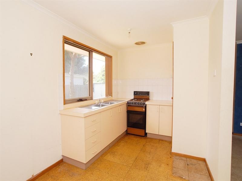 2/7 Ivan Avenue, Edithvale VIC 3196