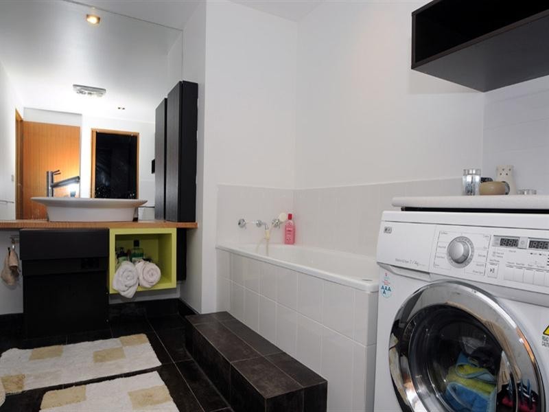 11/250 Charman Road, Cheltenham VIC 3192