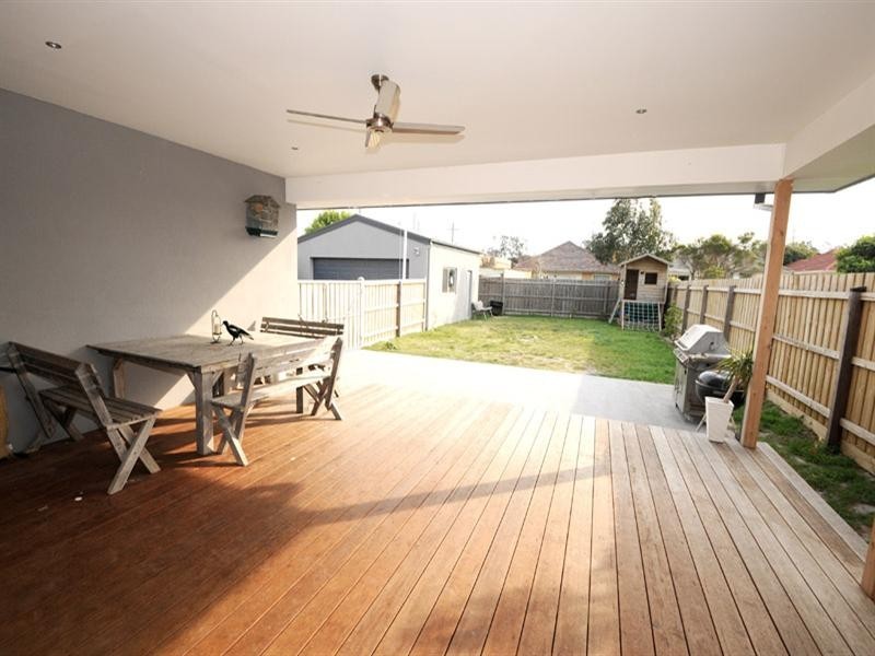 64 Laura Street, Aspendale VIC 3195