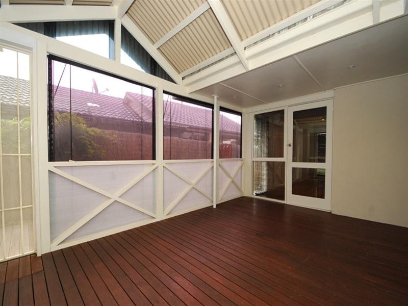 24 Kinsale Street, Seaford VIC 3198