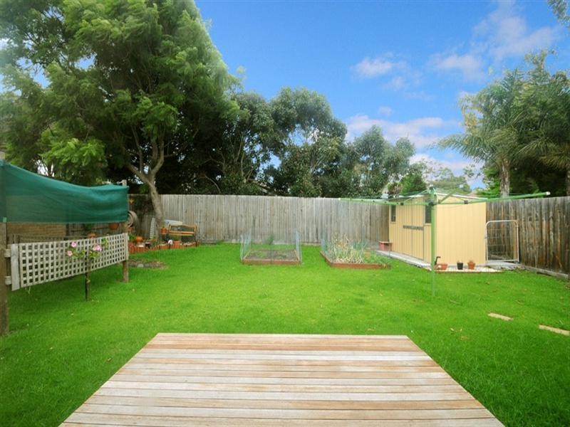 24 Kinsale Street, Seaford VIC 3198