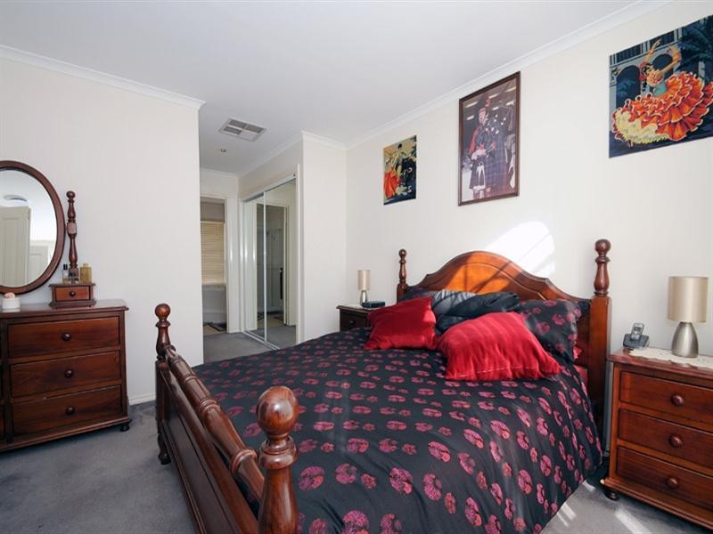 10 Royal Palms, Aspendale Gardens VIC 3195