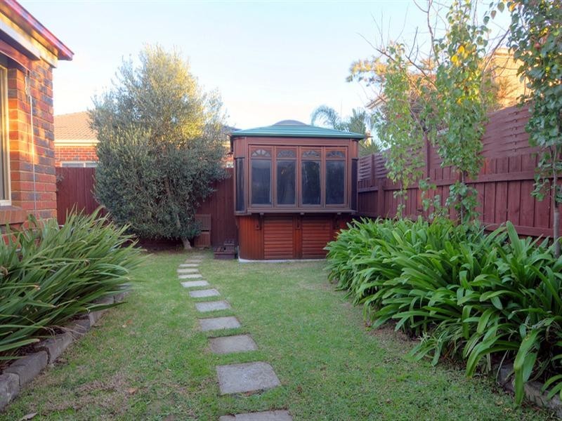 4 Hyland Street, Mordialloc VIC 3195