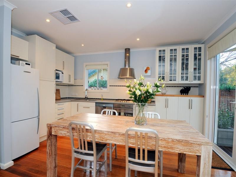 10 Dyson Road, Carrum VIC 3197