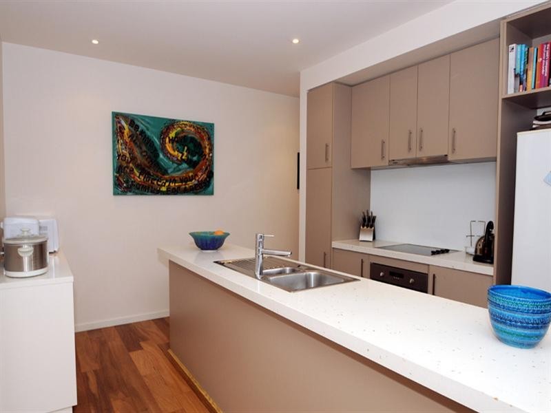 12/541 Main Street, Mordialloc VIC 3195