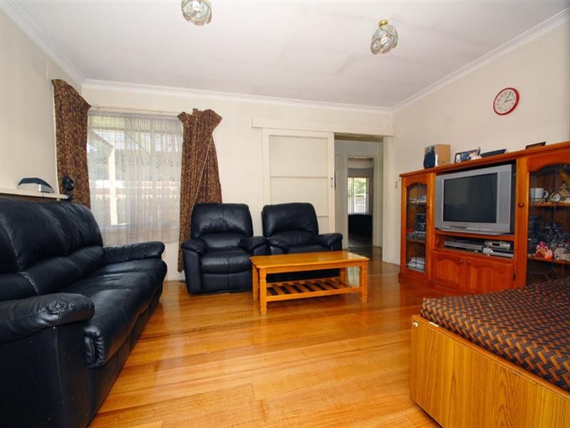 23 Bundora Parade, Mentone VIC 3194