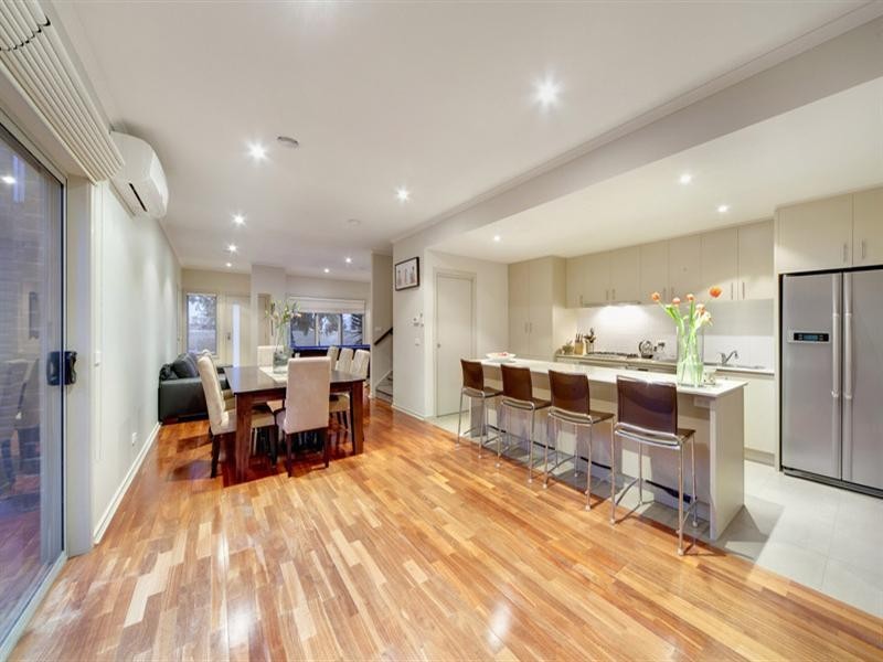 27 Jenkins Street, Mordialloc VIC 3195