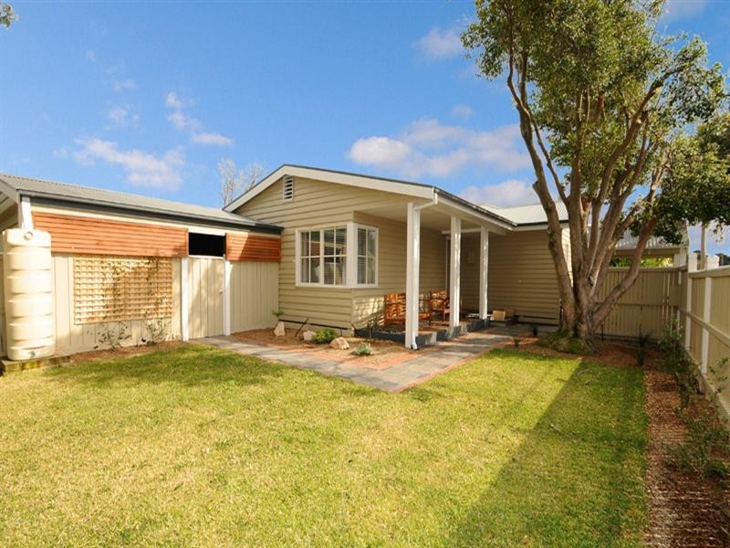 61 Keith Avenue, Edithvale VIC 3196